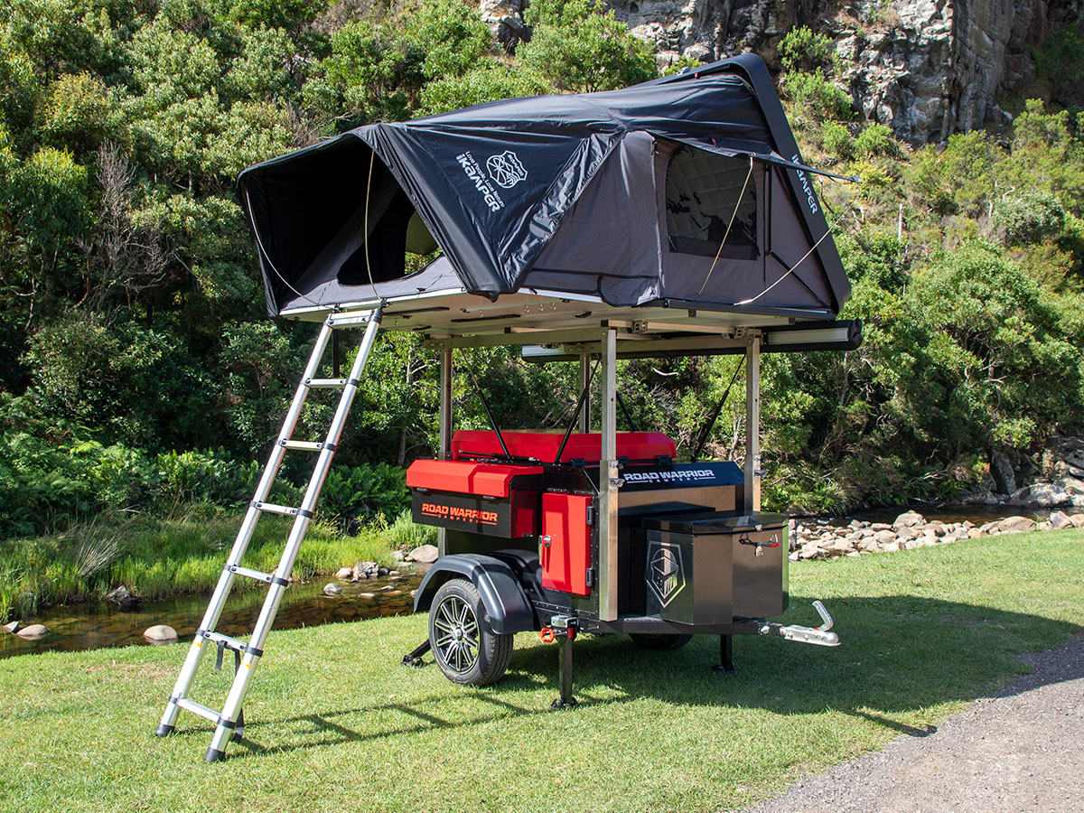 ADVENTURER Road Warrior Campers